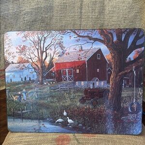 FARM SCENE CUTTING BOARD